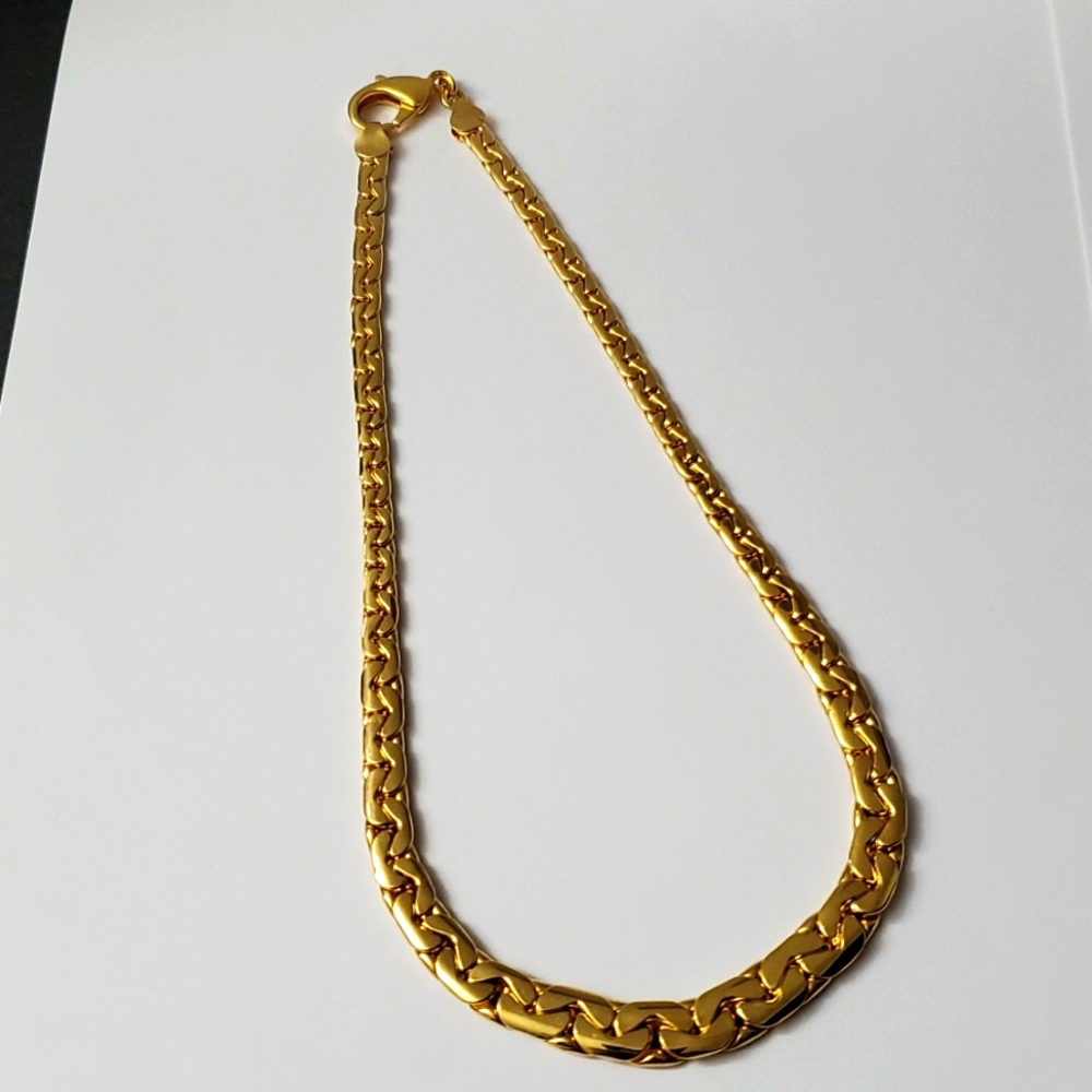 18K Gold Italian Plated Charming Necklace - Picture 2 of 7